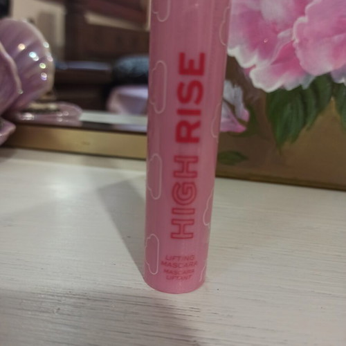 Revolution mascara black, new