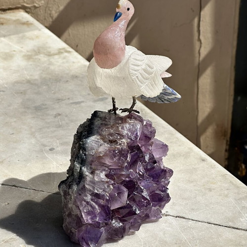 Handmade decorative bird from quartz on raw amethyst, used, 20x15 cm