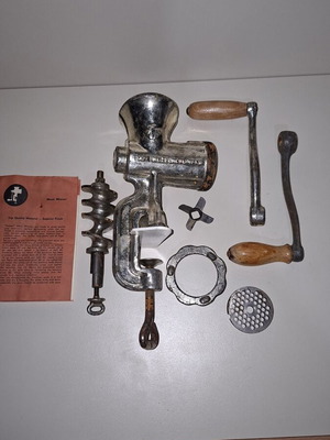 Manual Meat Grinder used with all parts, some oxidation