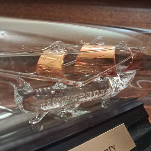 Bounty ship in bottle new, authentic 1998 from England