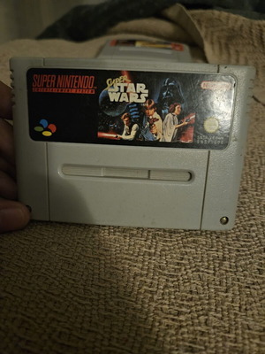 Super Star Wars game for Super Nintendo Entertainment System used cartridge