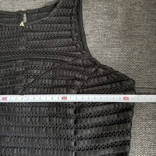 Guess women's dress like new, mesh, size S, black