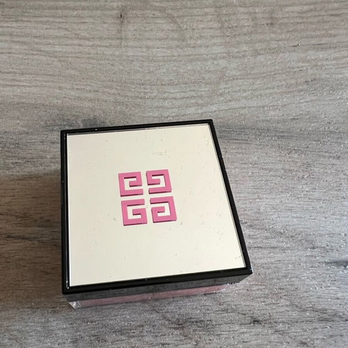 Givenchy Prime Libre Blush shade 3 Voile Corail like new