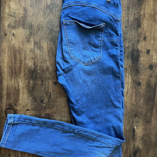 Pull&Bear Skinny Jeans EUR 40, mid-blue