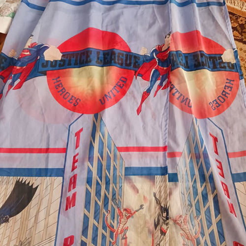 Justice League Heroes United curtain for boys' room like new 290×200