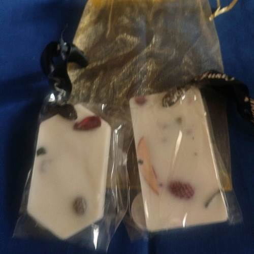 Handmade closet fragrances pack of 2 scents new