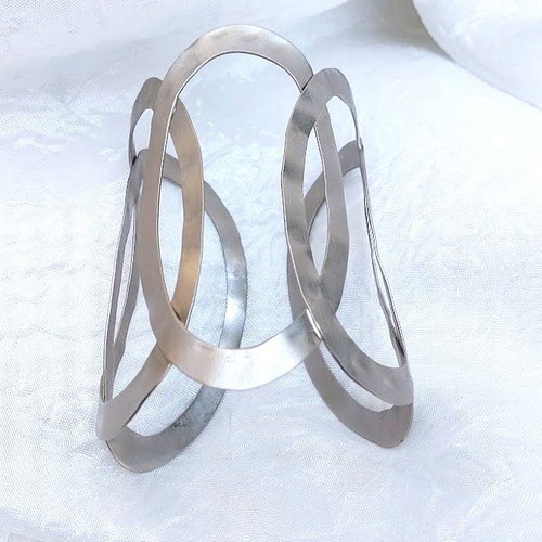 Bracelet cuff type 9 cm silver, like new