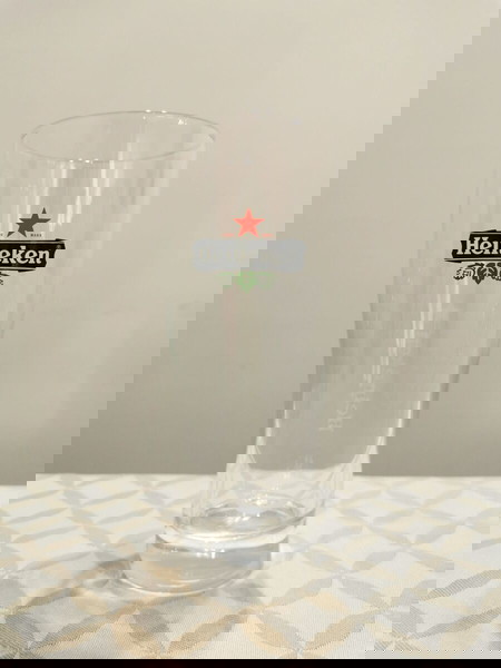 6 Ψηλά Ποτήρια Μπύρας Heineken 0,30l