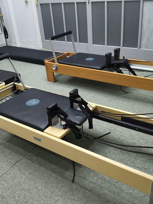Reformer beds used, set of 3 with Pilates box and 4 rings