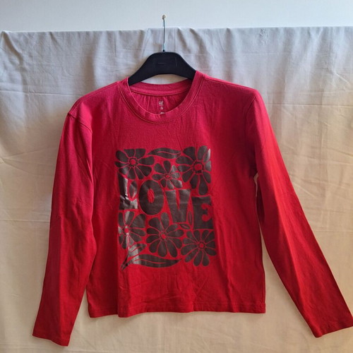 Gap Kids long sleeve red top with shiny LOVE floral print, size 12-13