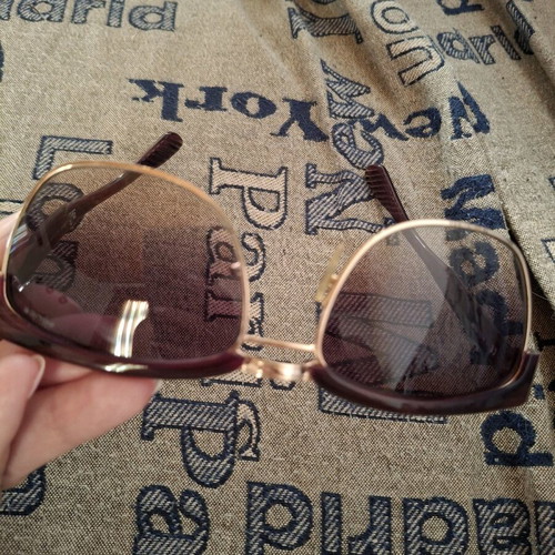 Police sunglasses like new, eggplant color with gold details