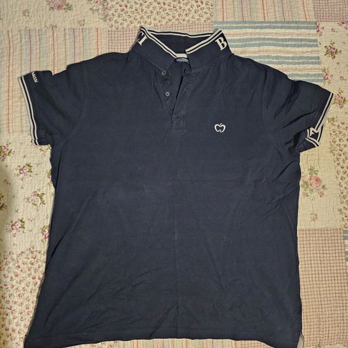 Navy polo used, size XL in very good condition