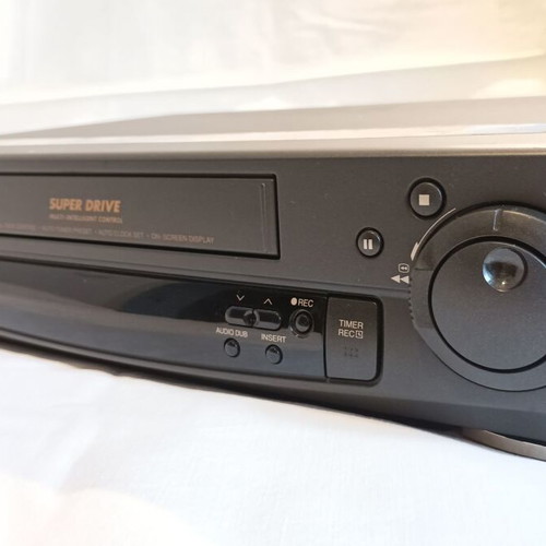Panasonic NV-HD670EG Hi-Fi Stereo VCR 6-Head VHS S-VHS