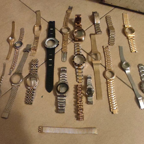 Watch bracelet bands used, pack of 21 pieces