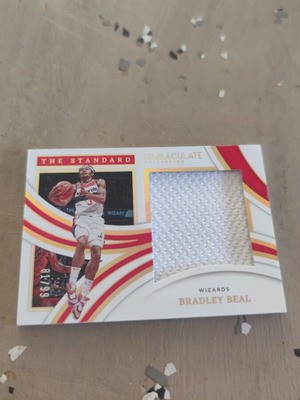 Bradley Beal The Standard Immaculate Collection basketball card patch