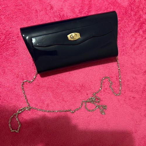 Small handbags like new
