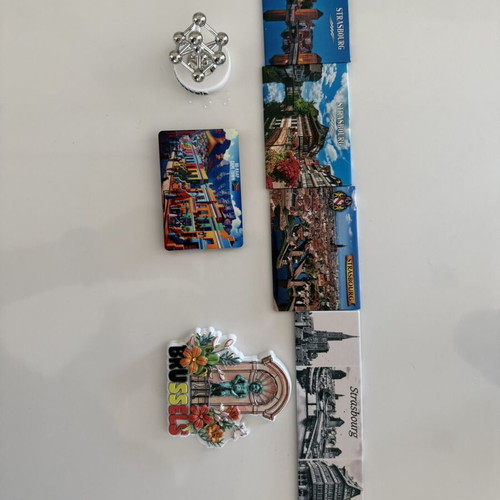Collectible travel magnets and Atomium Brussels decoration new