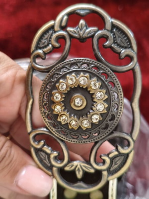Vintage leather belt with ornate buckle and strass, like new, 105 cm