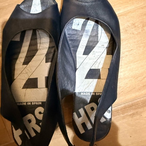 HRS leather blue sandals like new, size 37.5