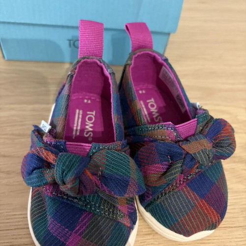 Toms children's espadrilles new, plaid fuchsia green blue