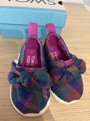 Toms children's espadrilles new, plaid fuchsia green blue