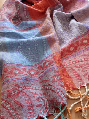 Long scarf like new, multicolored 71x180cm