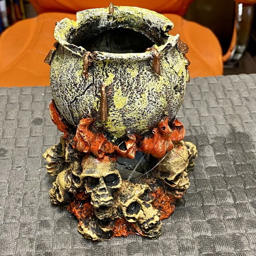 Decorative Cauldron with Skulls new, gothic aquarium ornament