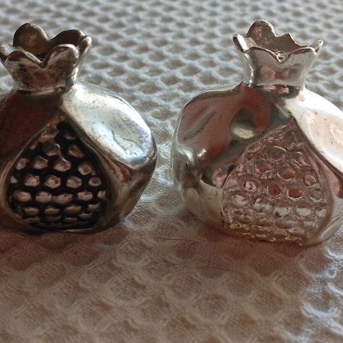 Set of two small silver pomegranates 925