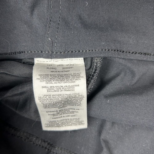 Columbia Women's Black Nylon Capri Shorts used, size XL