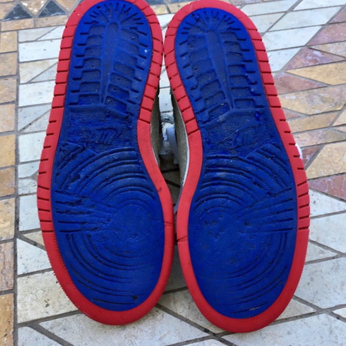 Air Jordan 1 High used, size 42, multicolor