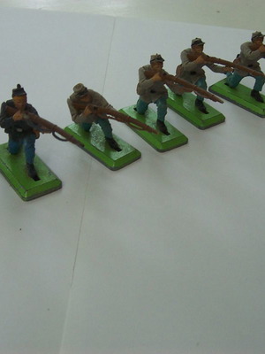 Фигурки на войници Original Deetail of England Britains Ltd комплект от 6 употребявани