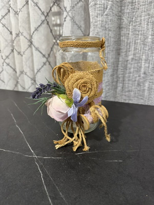 Decorative vase like new