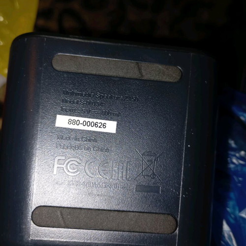 Logitech Z150 floor speakers like new