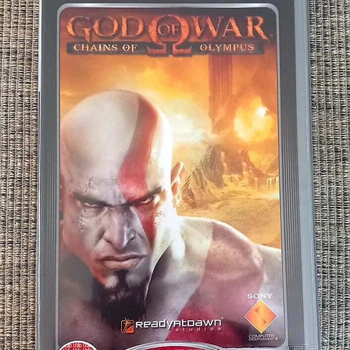 God of War Chains of Olympus Platinum for PSP new, sealed
