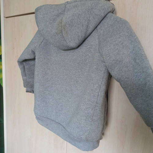 Children's gray jacket like new with fur lining