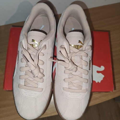 Puma Club II sneakers new, white and pink, size 39