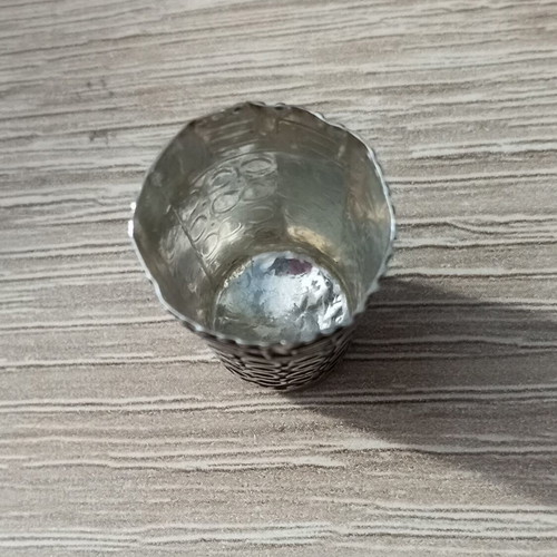 Silver thimble 925 like new