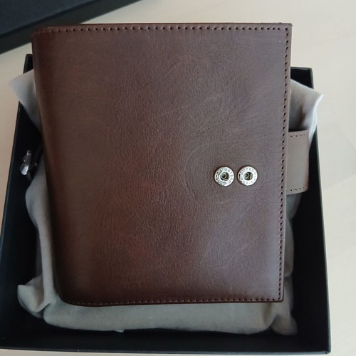 Moterm Luxe Pocket Leather Planner new with box and dust bag