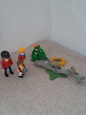 Playmobil οικογένεια με ρακούν