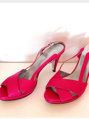 Madeleine vintage slingback leather high heel sandals size 41 bright fuchsia