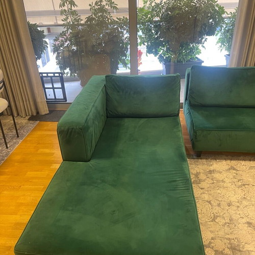 Corner sofa like new, custom made, 3m x 2m, stain-resistant fabric