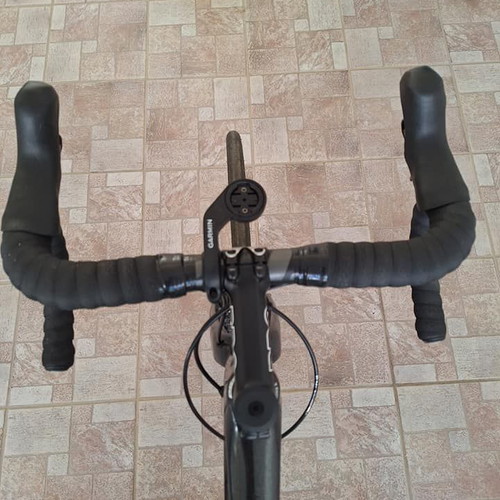Giant TCR PRO M/L 2023 Road Bike like new, disc brakes