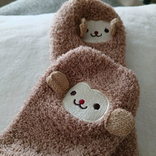 Oysho gift set socks beige new with anti-slip grips