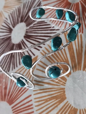 Arm bracelet new blue