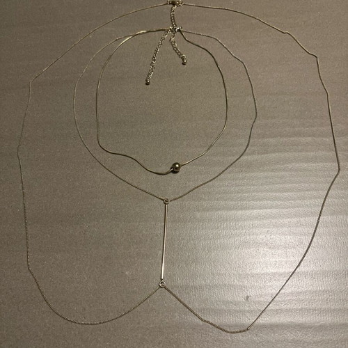 Chain for waist and neck like new, gold color