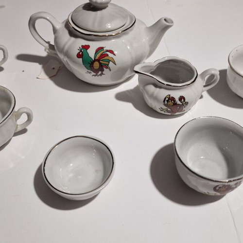Vintage Mini Porcelain Children's Tea Set used, 8 pieces with animals