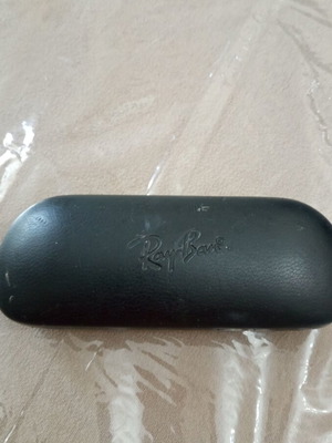 Θήκη γυαλιών Ray-Ban μεταχειρισμένη