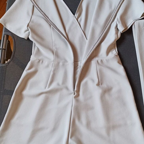 Toi&Moi one-piece with shorts and belt new, light gray