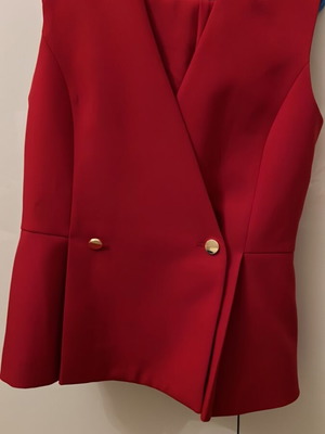 Κοστούμι Zara γυναικείο σετ γιλέκο παντελόνι κόκκινο σαν καινούργιο μέγεθος Μ