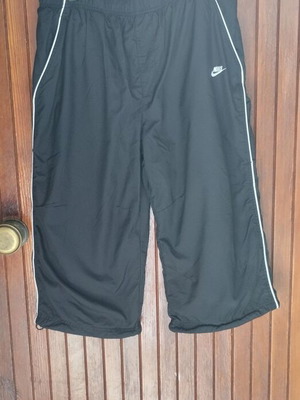Βερμούδα Nike μεταχειρισμένη, ανδρική αθλητική, μέγεθος XL, μαύρη με λευκή ρίγα